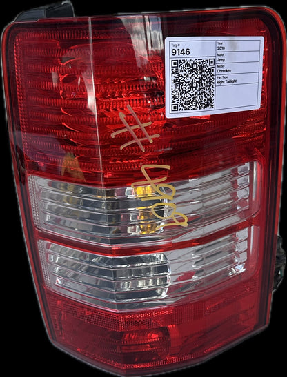 2010 Jeep Cherokee KK Station Wagon Right Taillight