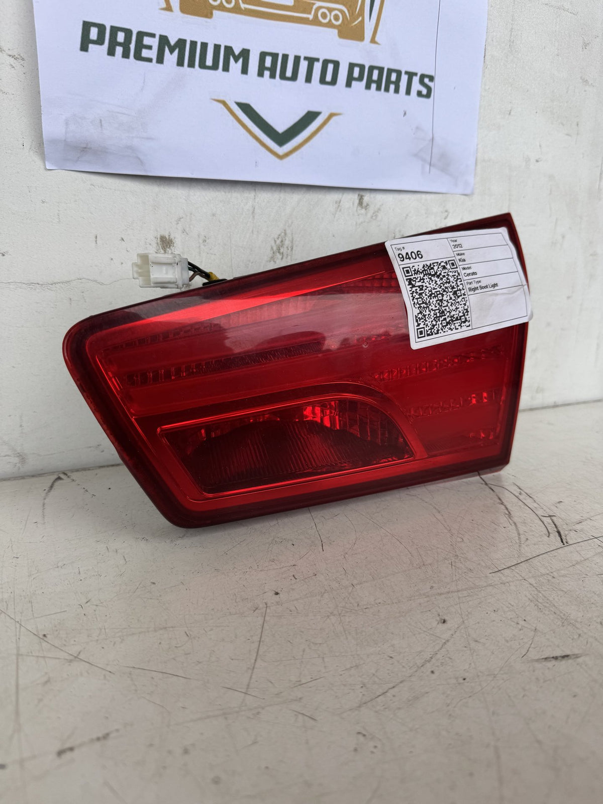 2012 Kia Cerato TD Hatchback Right Boot Light