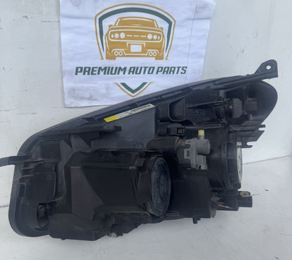 2010   Right Headlight