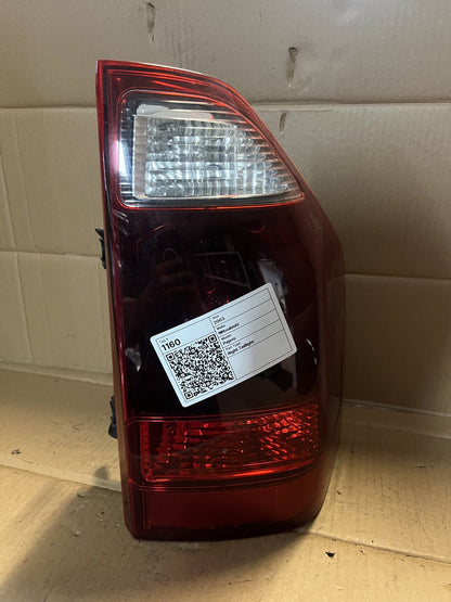 2003-2006 Mitsubishi Pajero III NP Exceed V77W - Right Taillight