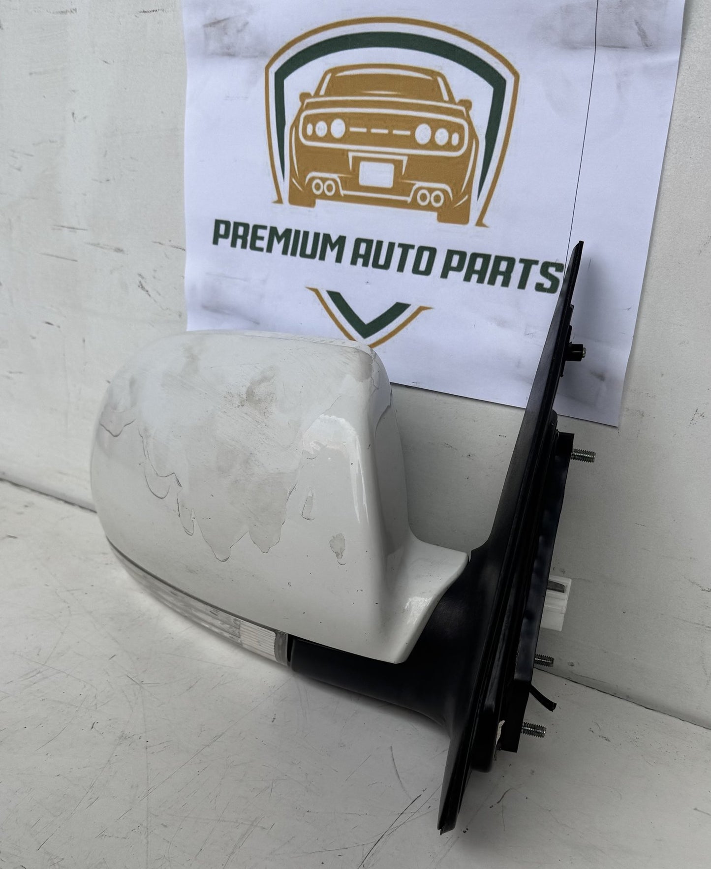 2011  CM Right Door Mirror