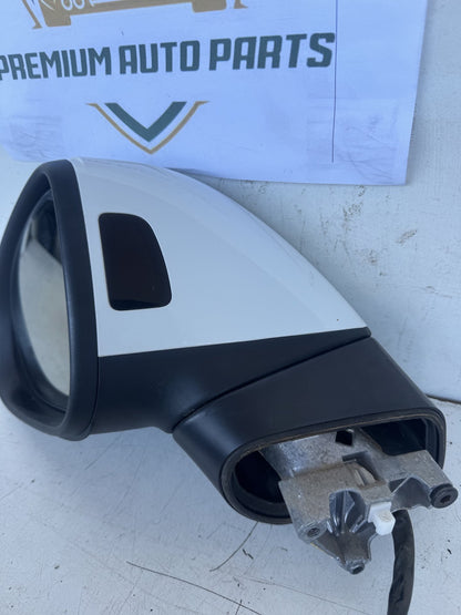 2016 Volkswagen Touareg Station Wagon Left Door Mirror