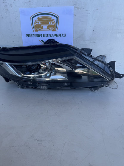 2023   Right Headlight