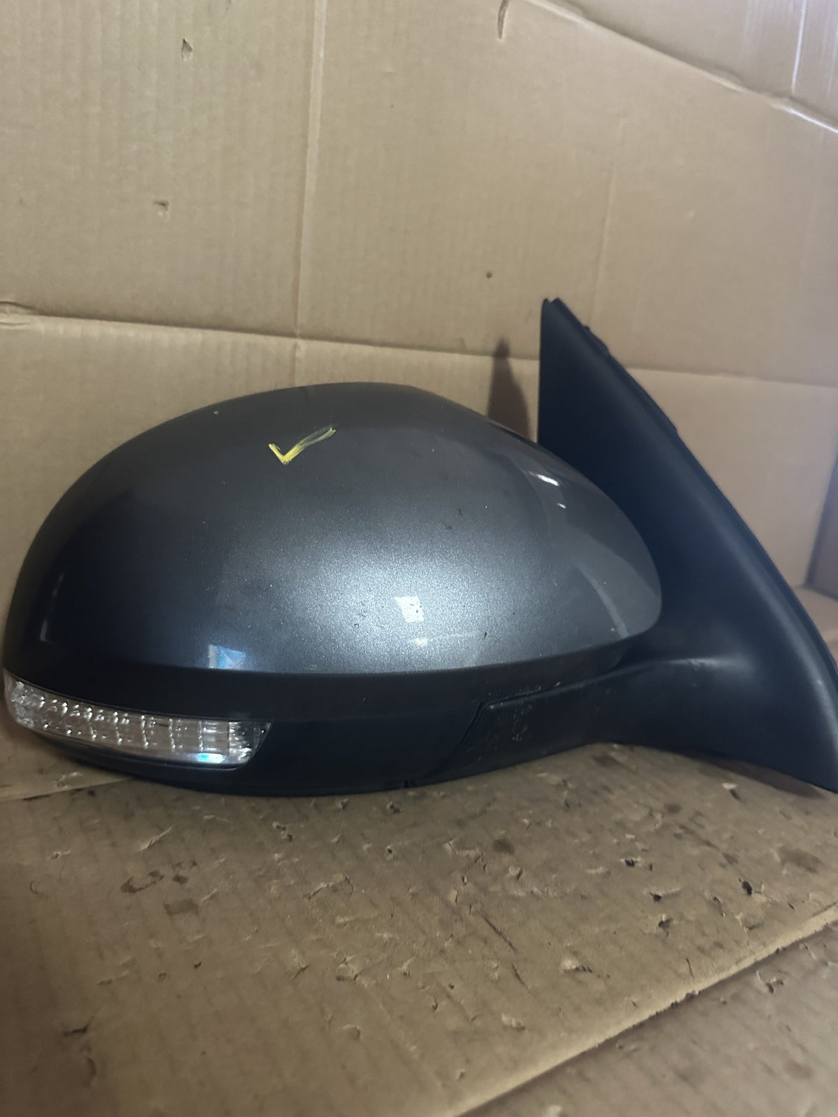 2016 Volkswagen Tiguan Station Wagon Right Door Mirror 020933