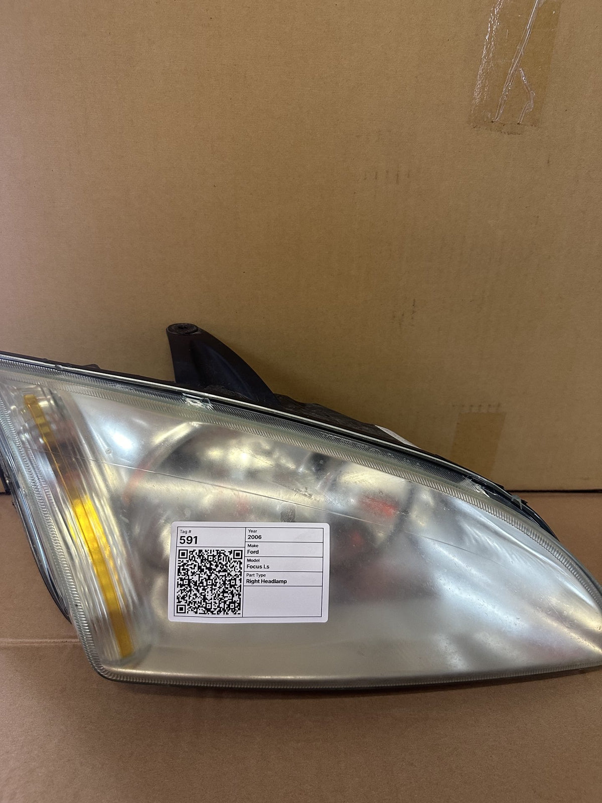 2006 Ford Focus Focus Ls Hatchback Right Headlight 4M5113K060