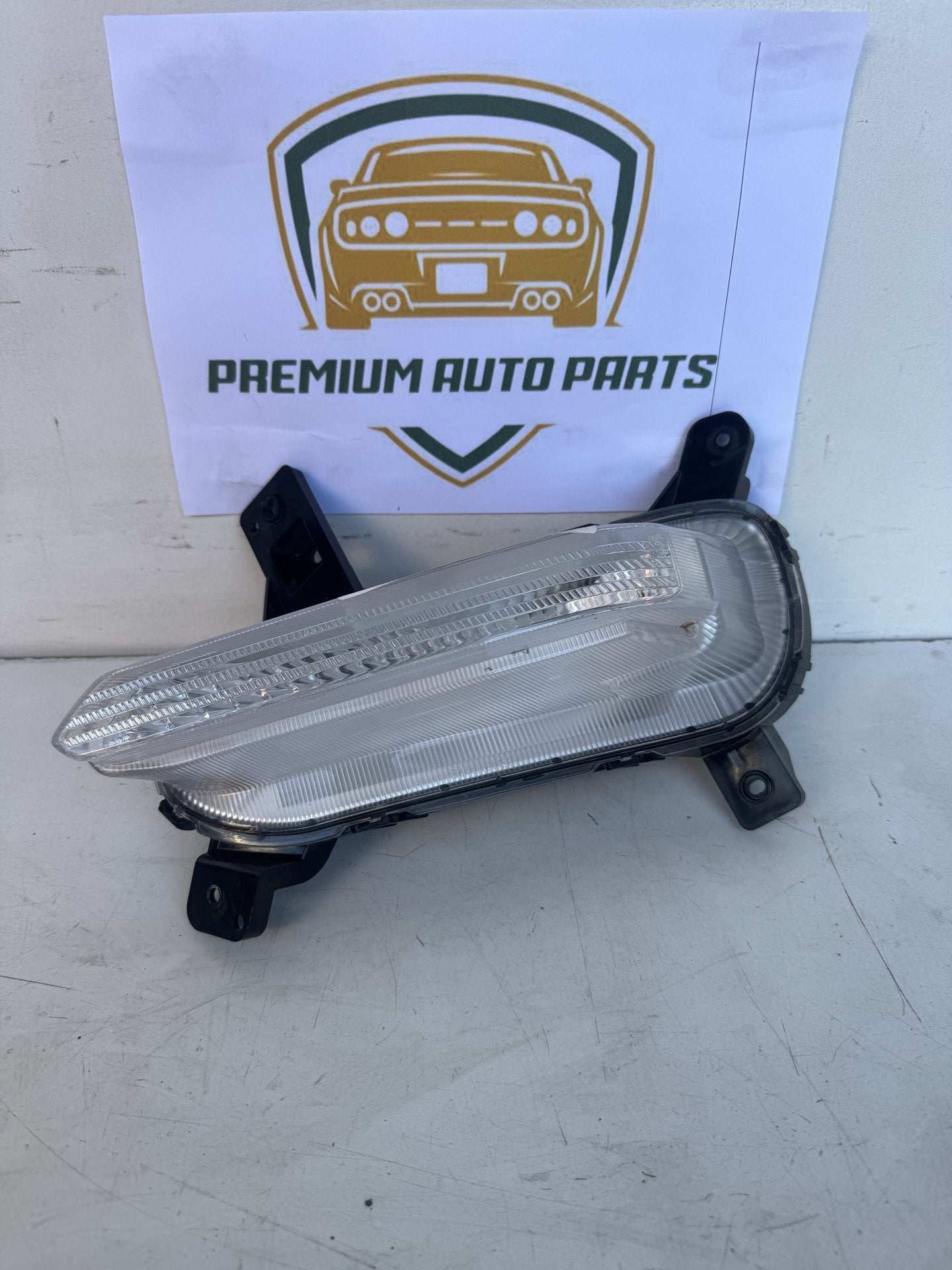 2020   Right Fog Light