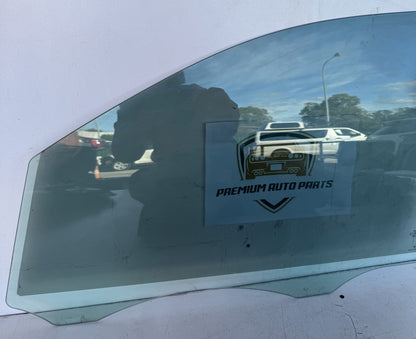 2016 Volkswagen Touareg Station Wagon Left Front Door Window