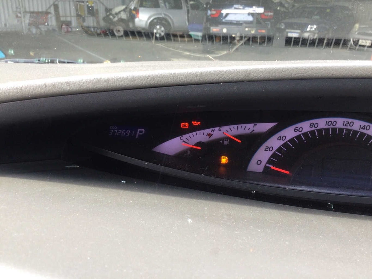 2010 Toyota Tarago R50