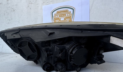 2018   Right Headlight