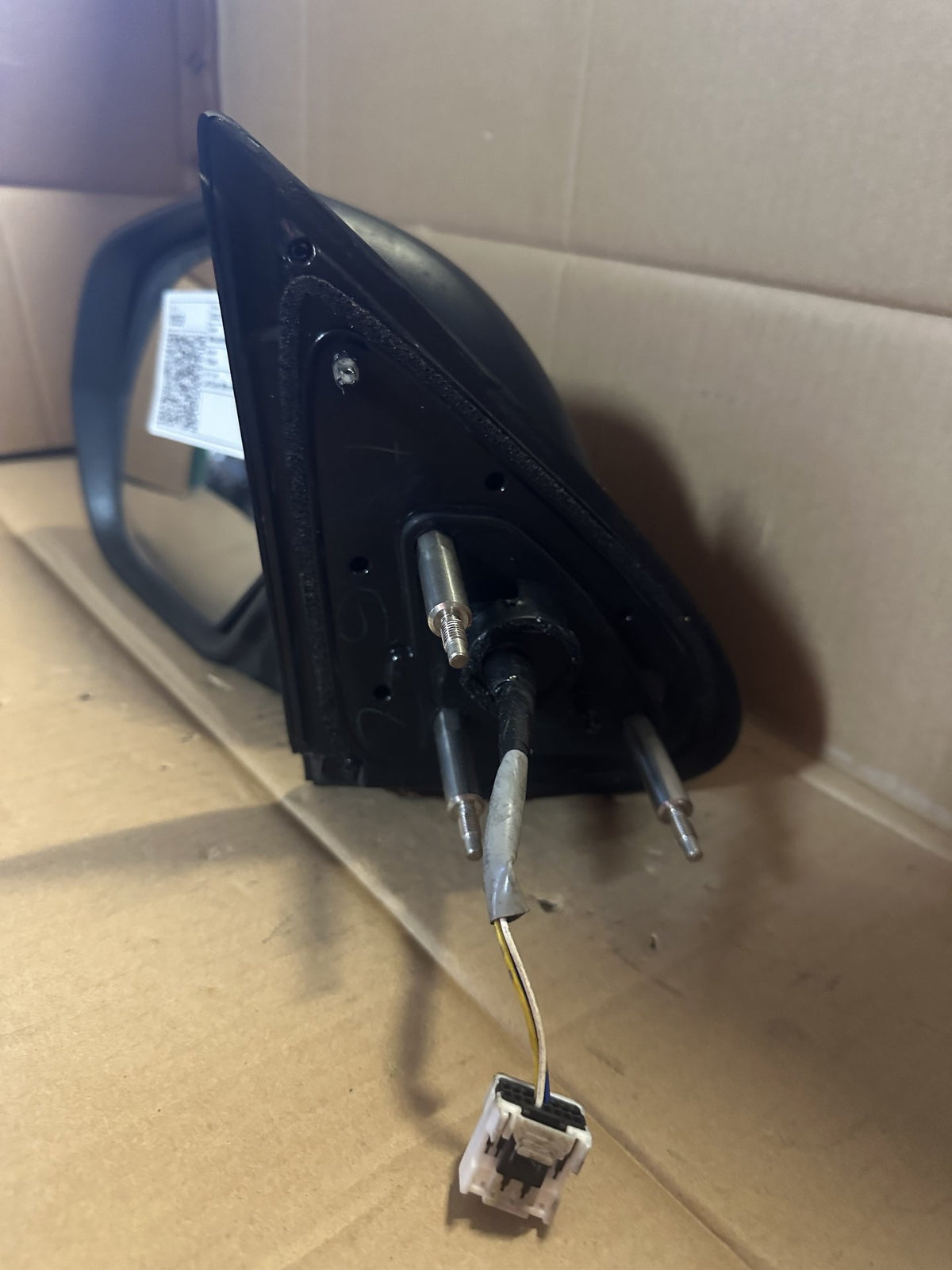 2004-2005 BMW 318i E46 Unknown Left Door Mirror 0411745
