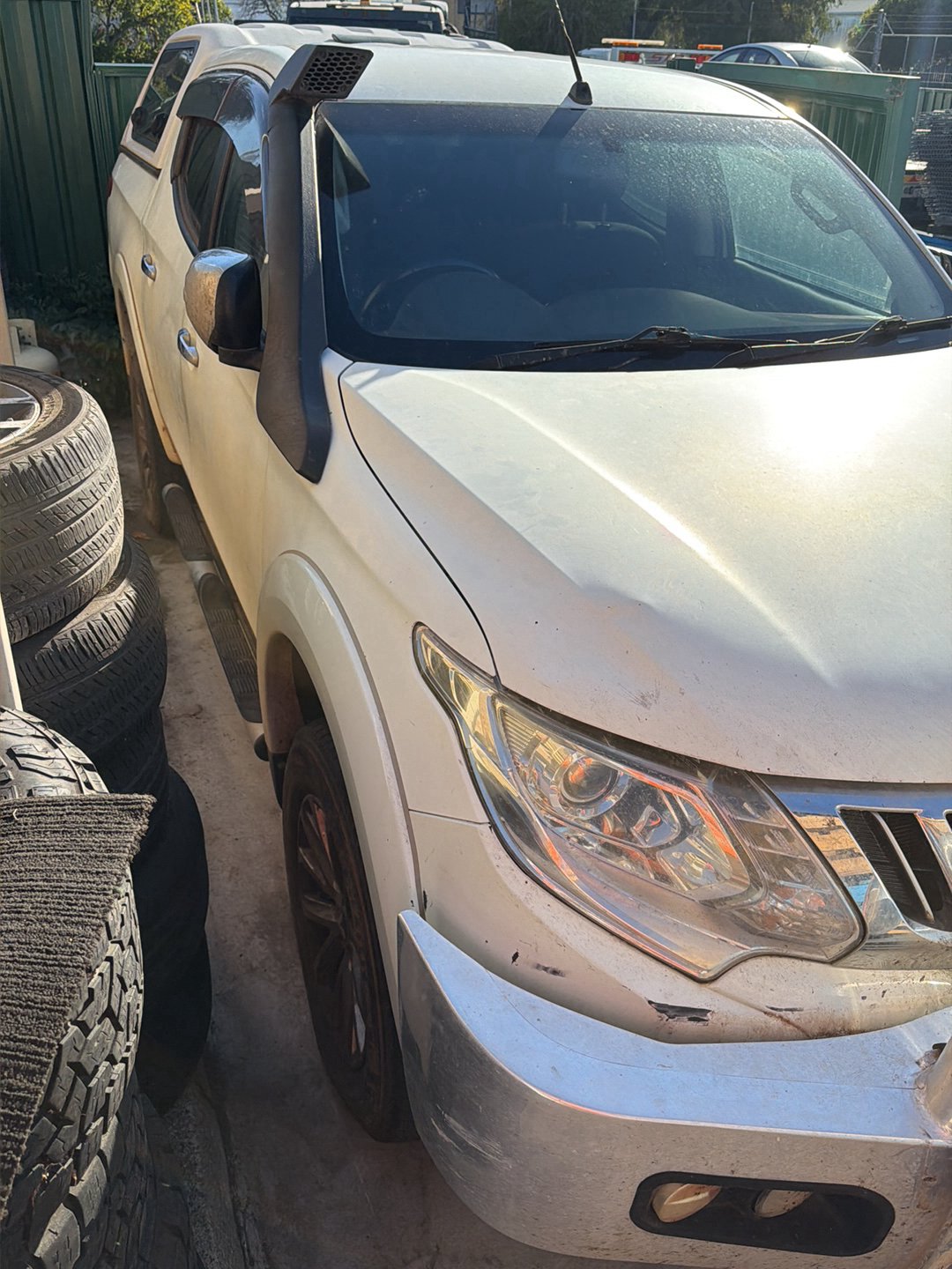 2016 Mitsubishi Triton  Pickup 
Mitsubishi
Triton