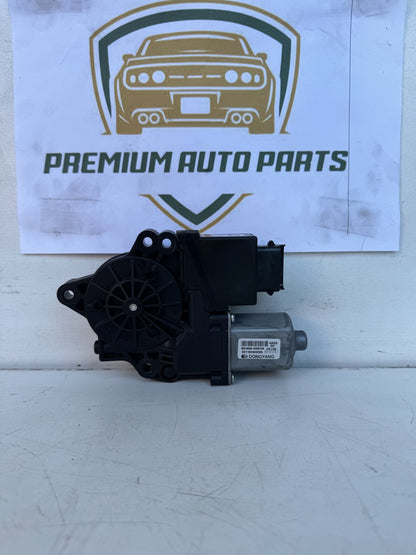 2014  GD LEFT REAR WINDOW MOTOR