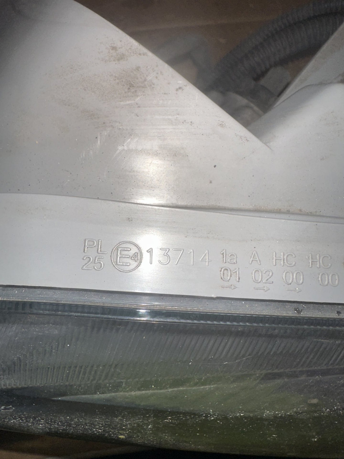 2011 Toyota Camry - Left Headlight