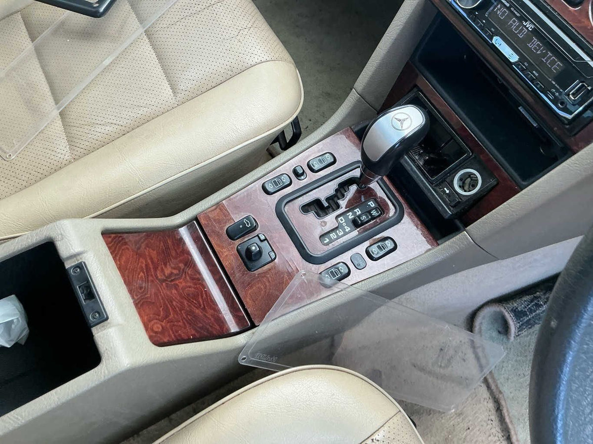2000 Mercedes-Benz C-Class