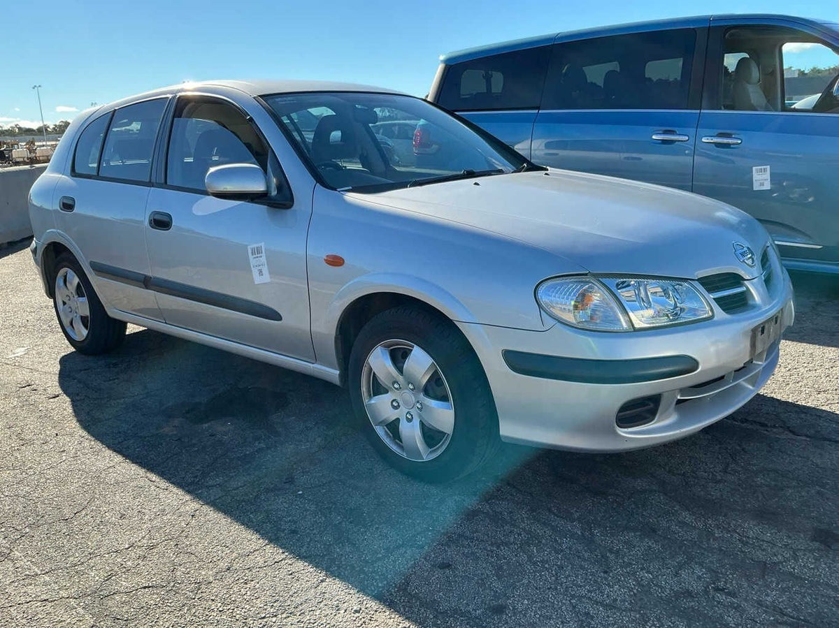 2001 Nissan Pulsar ST N16