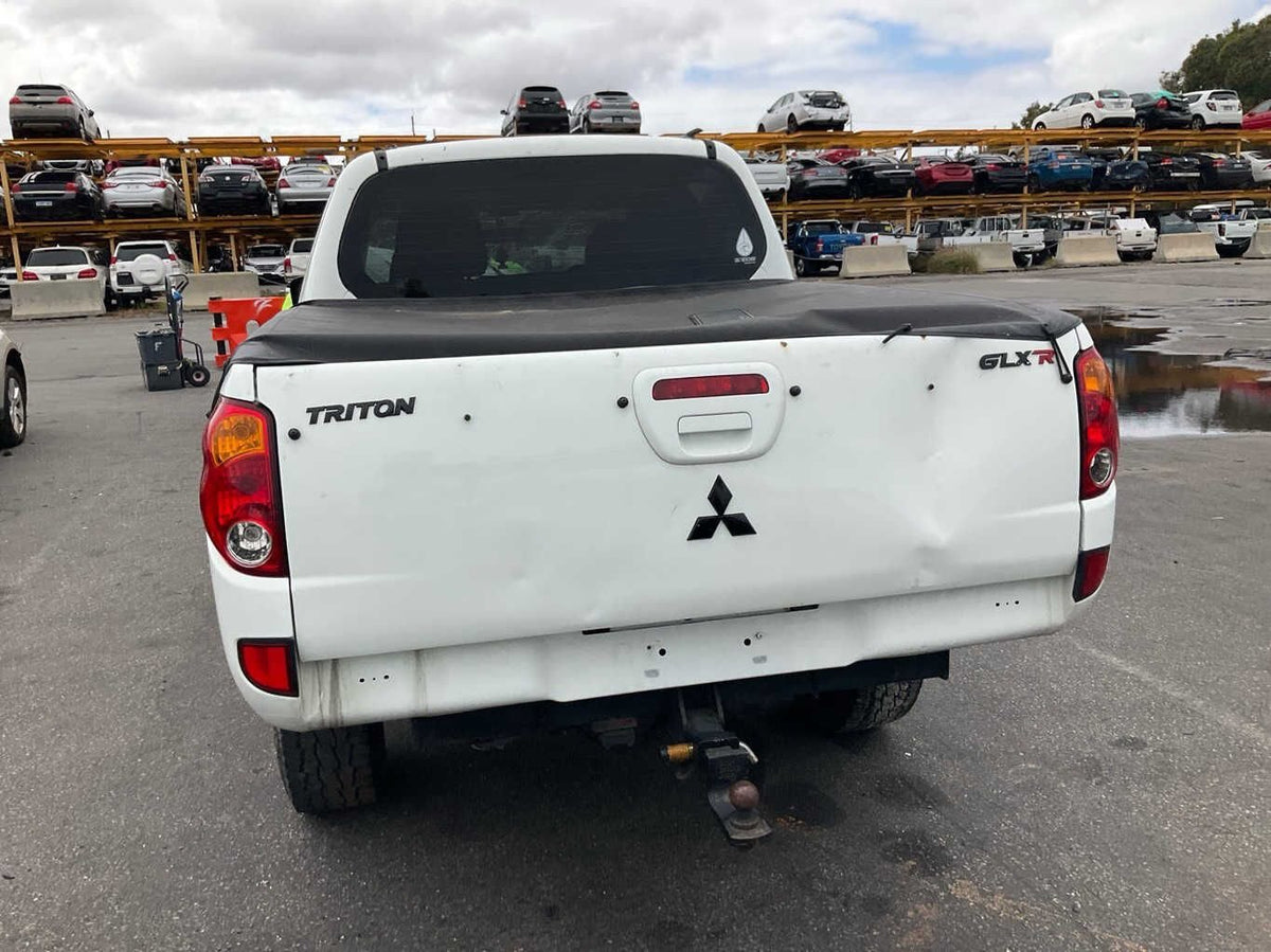 2009 Mitsubishi Triton GLX ML