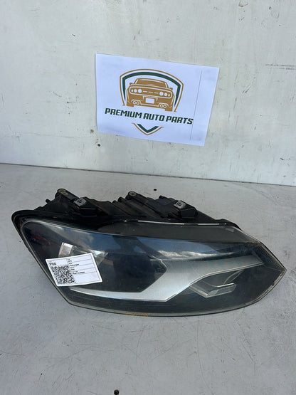 2012 Volkswagen Polo Hatchback Right Headlight