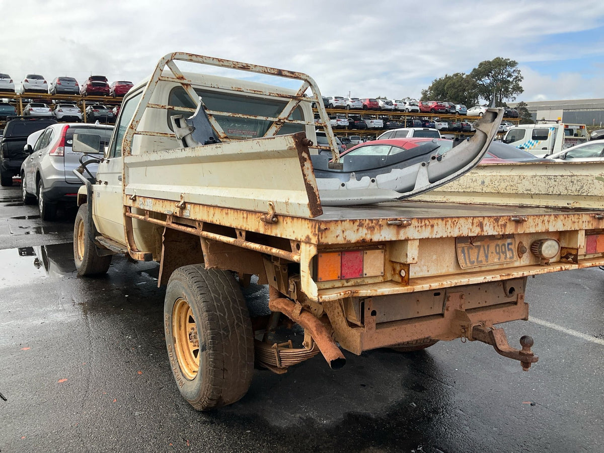 2005 Toyota Land Cruiser J70