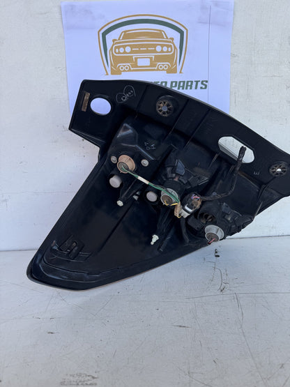 2011 Subaru Forester Right Taillight