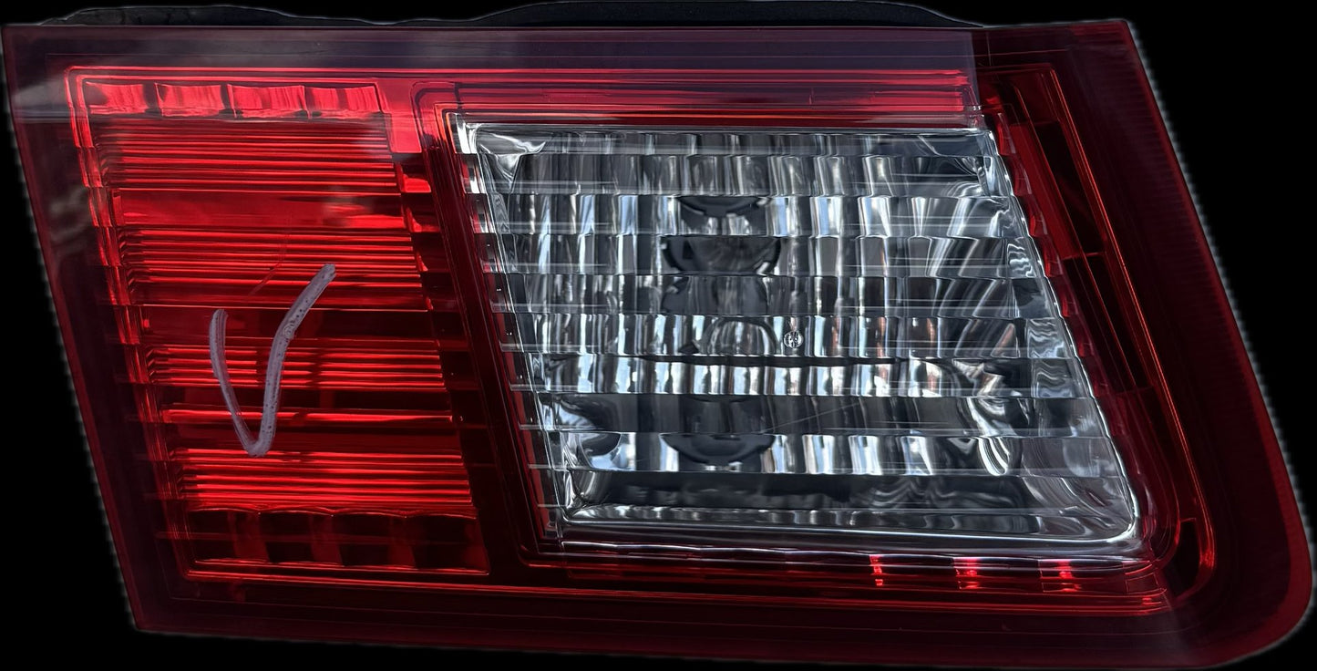 2009  CU Left Boot Light