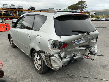 2003 Toyota Avensis Verso