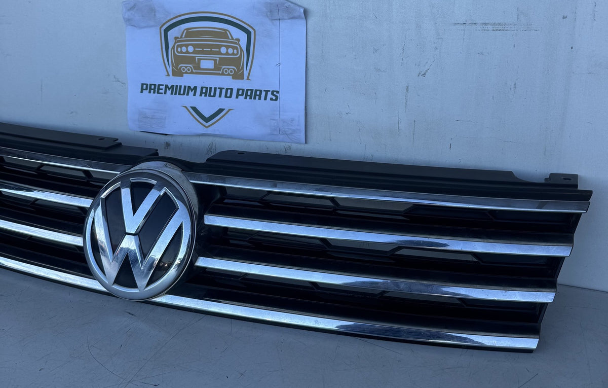 2016 Volkswagen Touareg MK3 - CR Station Wagon Grille
