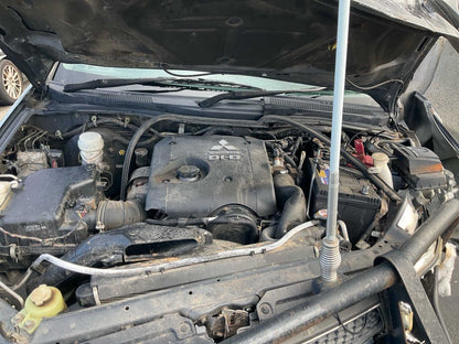 2011 Mitsubishi Challenger PB