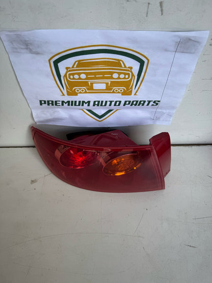 2005   Left Taillight