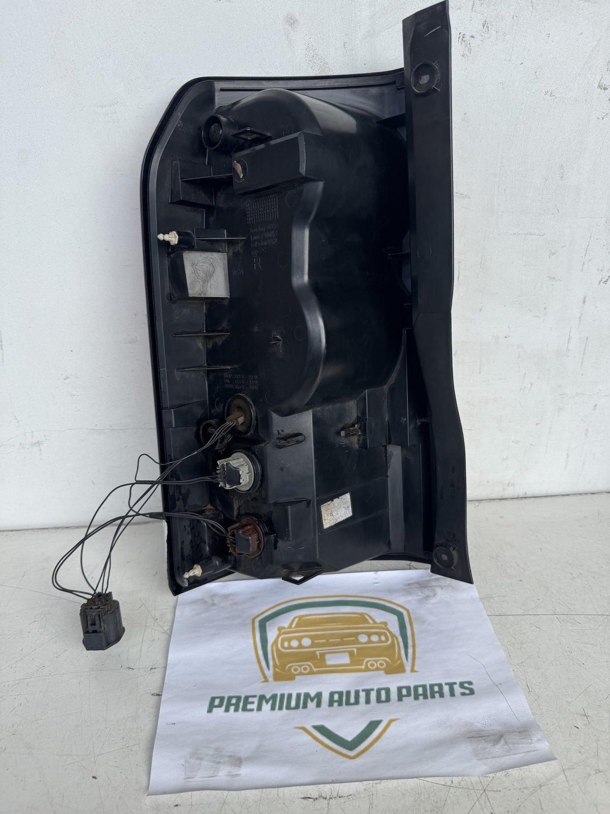 2012 Land Rover Range Rover Station Wagon Right Taillight