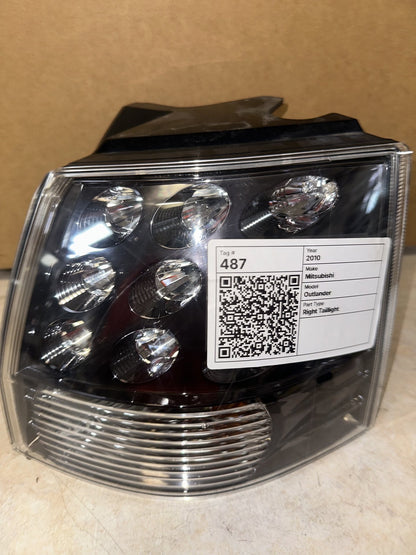2010 Mitsubishi Outlander Outlander Station Wagon Right Taillight 22087920