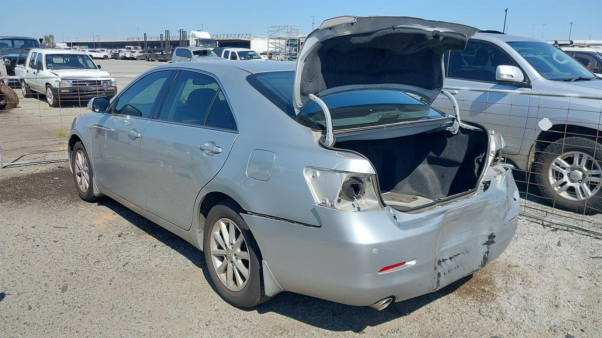 2010 Toyota Aurion