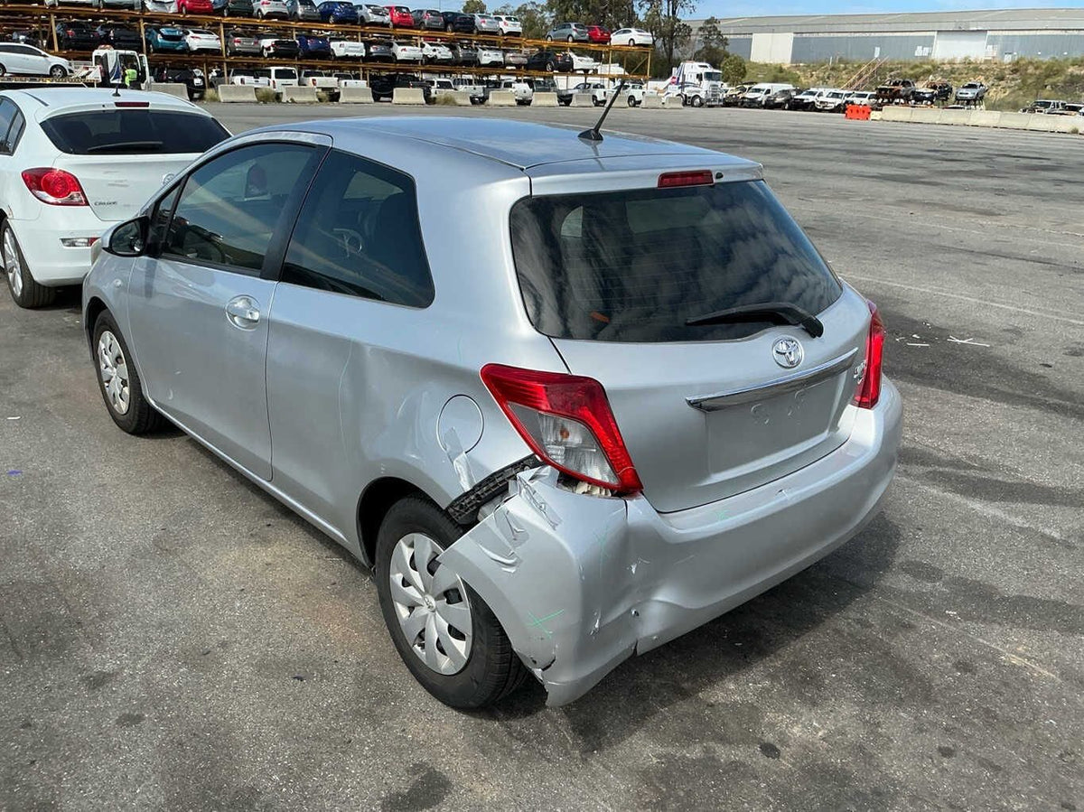 2013 Toyota Yaris YR P130