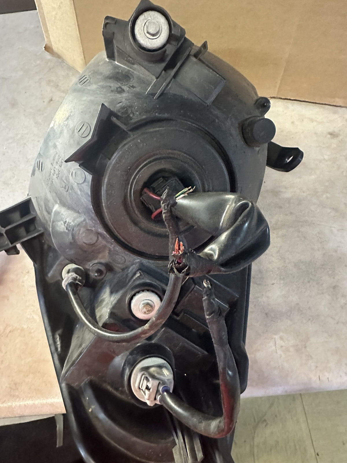 2005 Toyota RAV4 Right Headlight HCR161