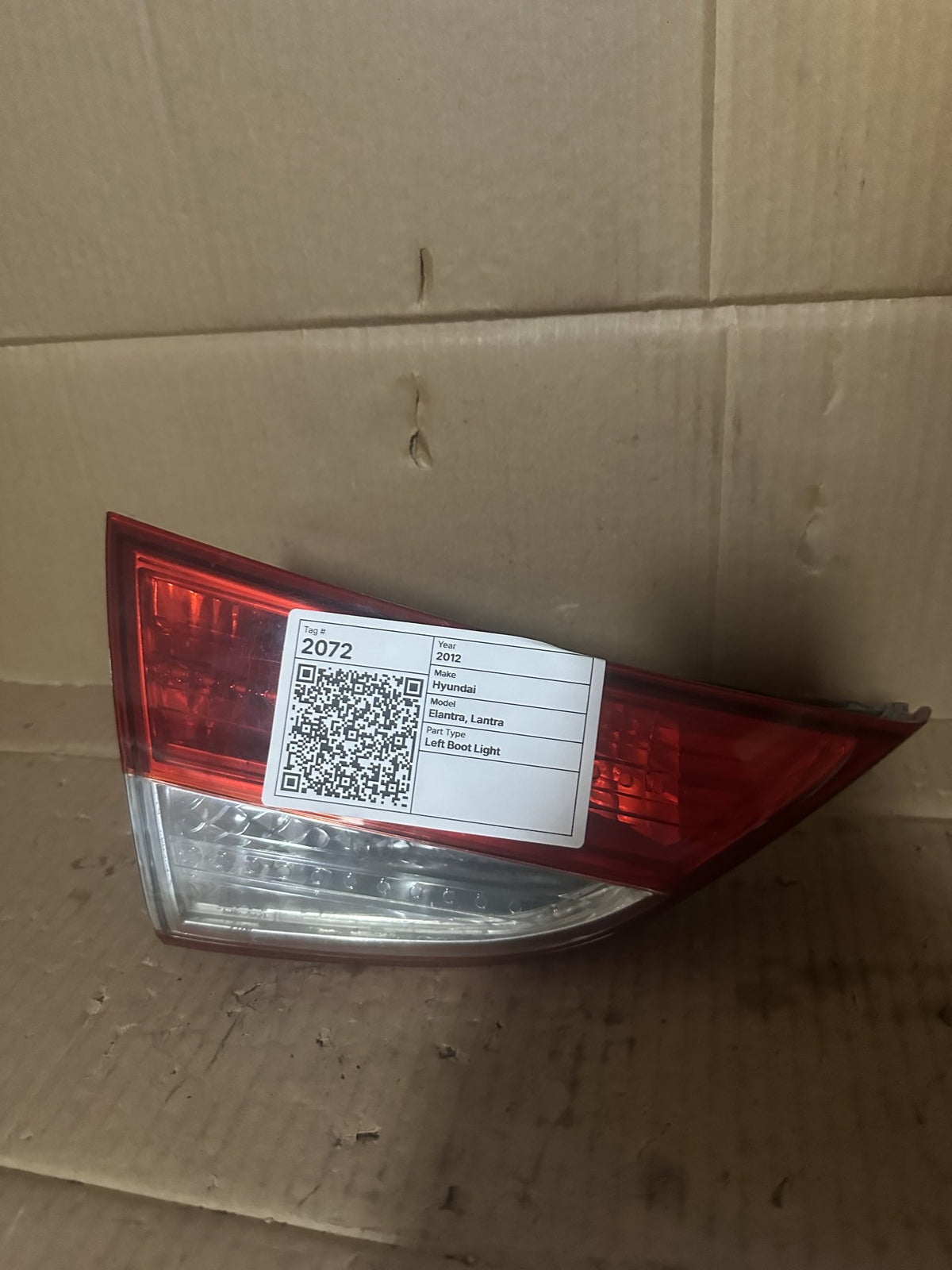 2012 Hyundai Elantra - Left Boot Light