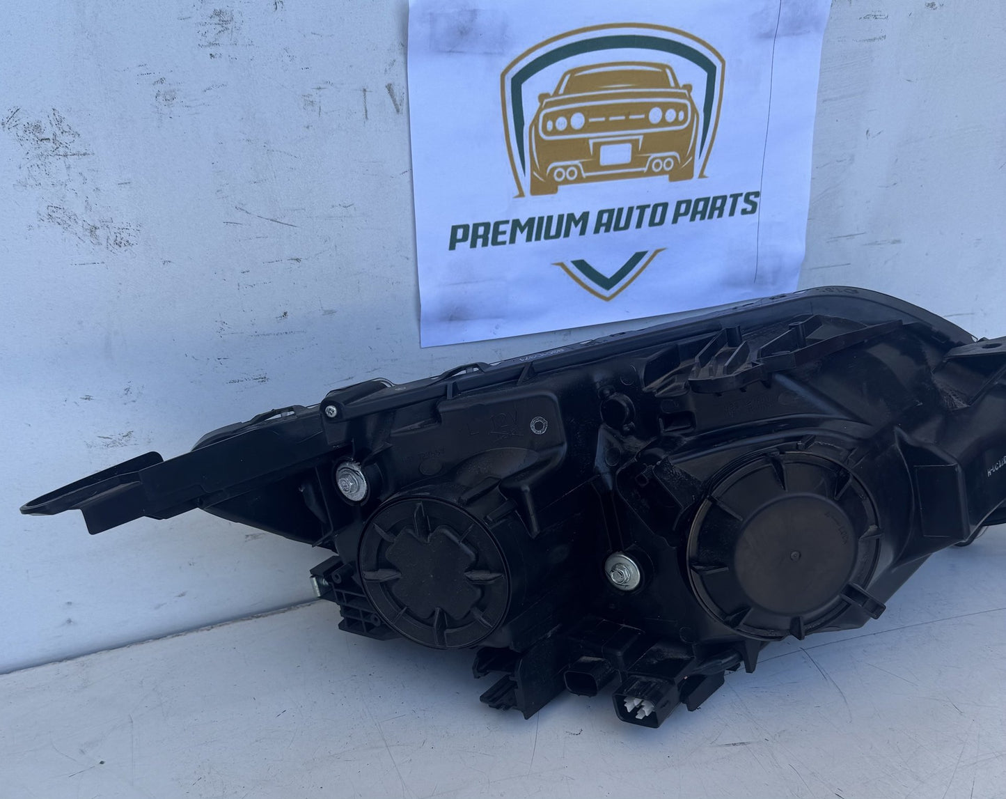 2024   Left Headlight
