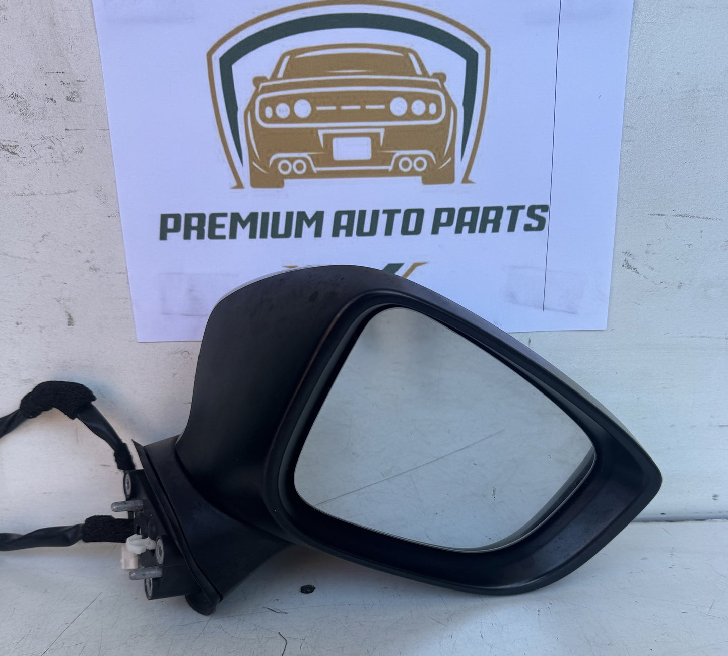 2014   Right Door Mirror