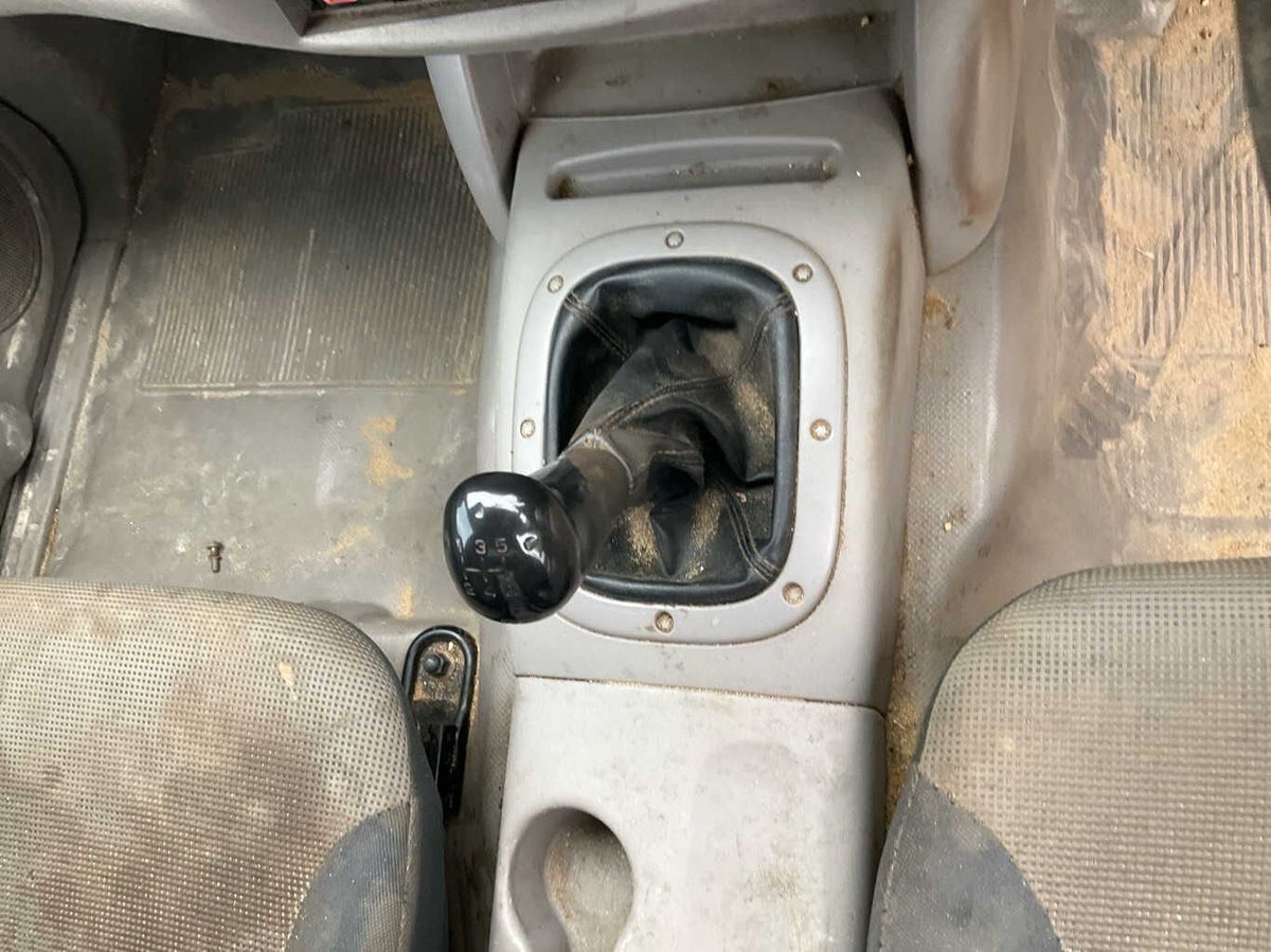 2012 Mitsubishi Triton GL MN