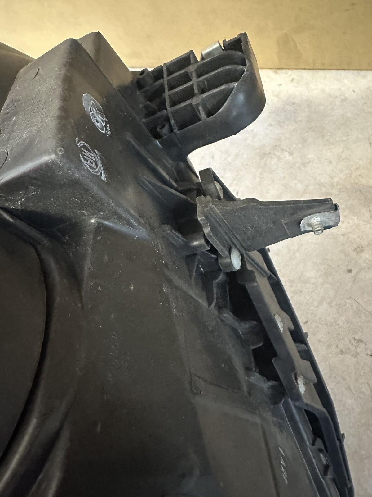 2010 Holden Cruze Cruze Right Headlight 12412