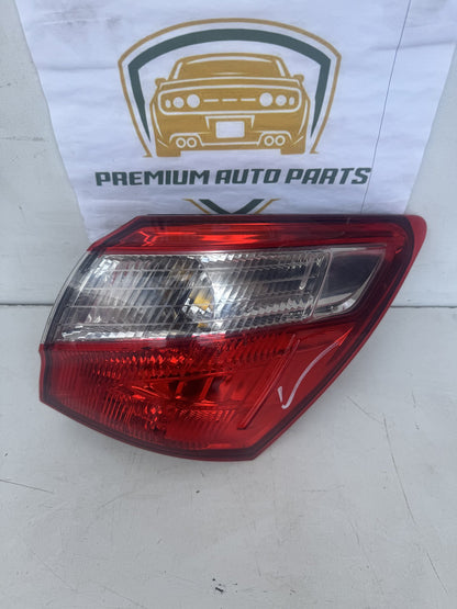 2010   Right Taillight