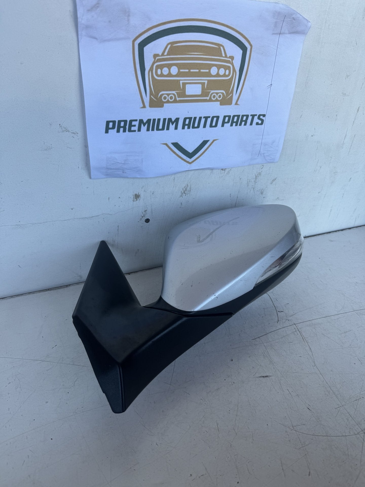2013 Hyundai Elantra MD Sedan Left Door Mirror