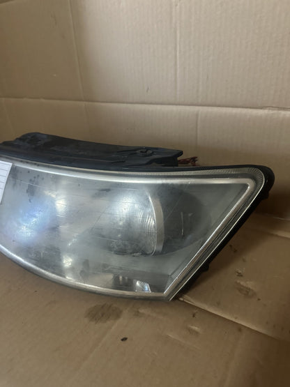 2005-2010 Hyundai Sonata NF Sedan Left Headlight