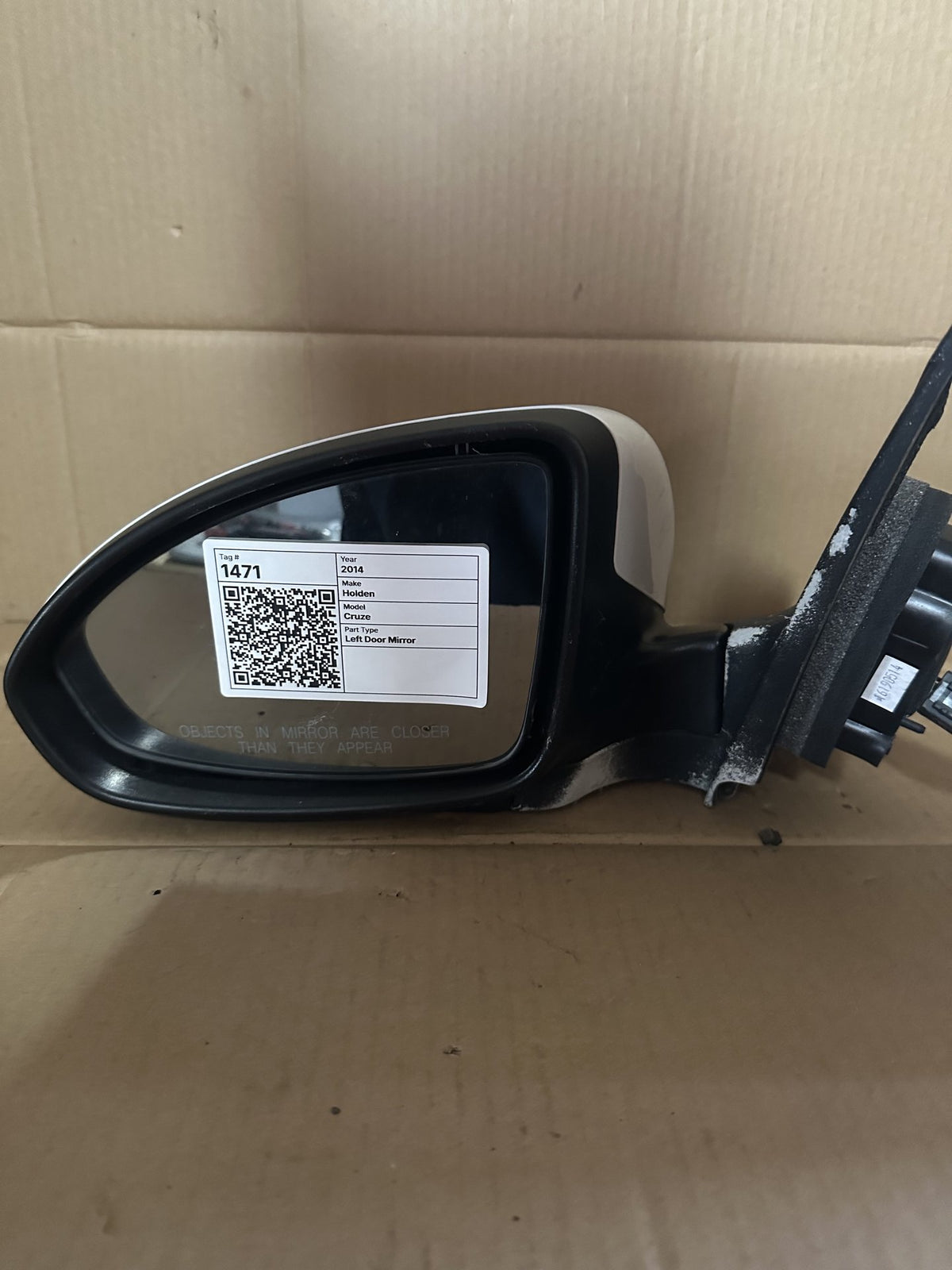 2011-2016 Holden Cruze JH Sedan Left Door Mirror 027379