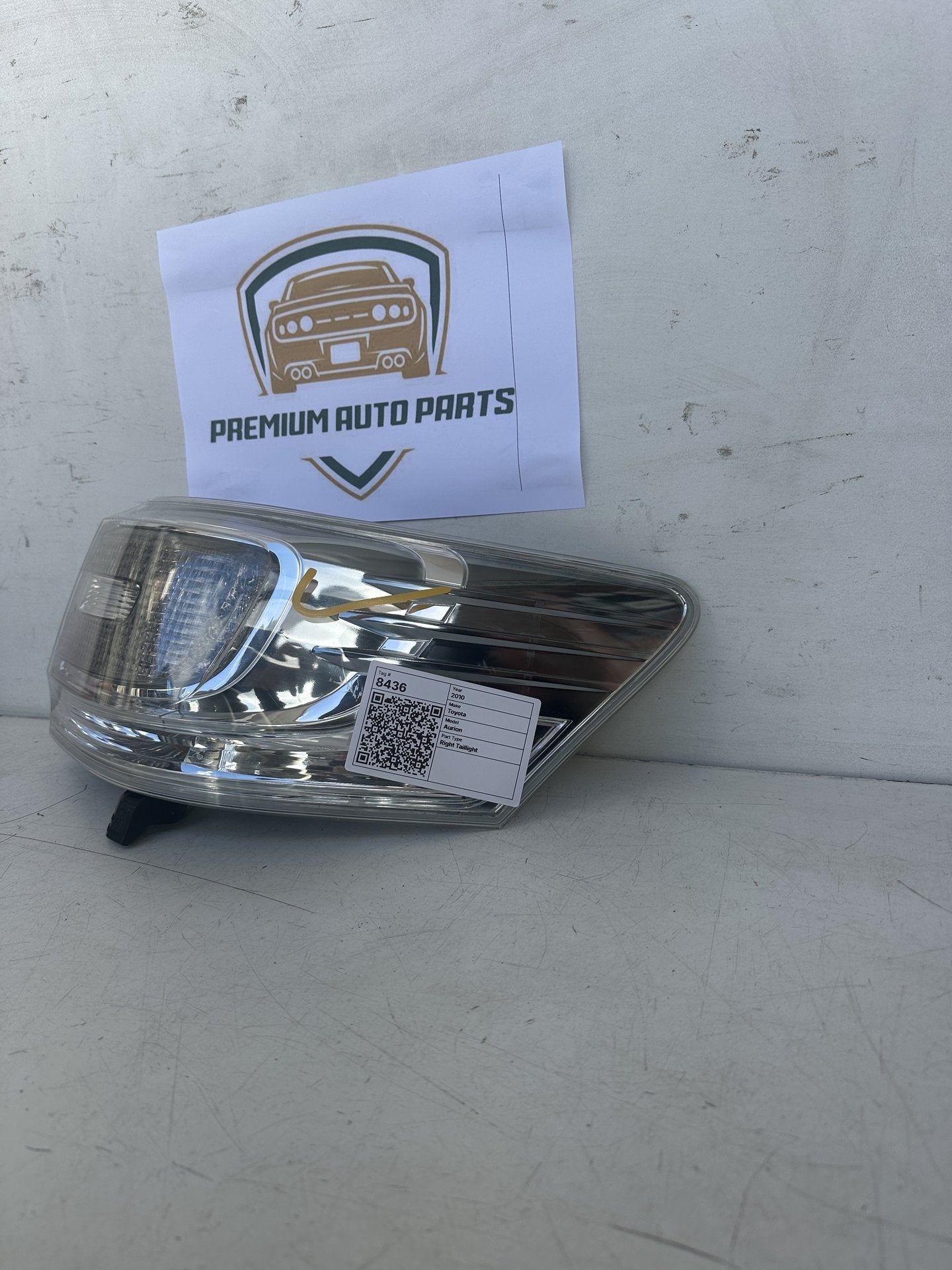 2010   Right Taillight