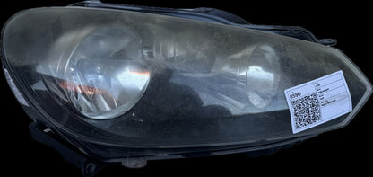 2010 Volkswagen Golf MK6- 5K Station Wagon Right Headlight