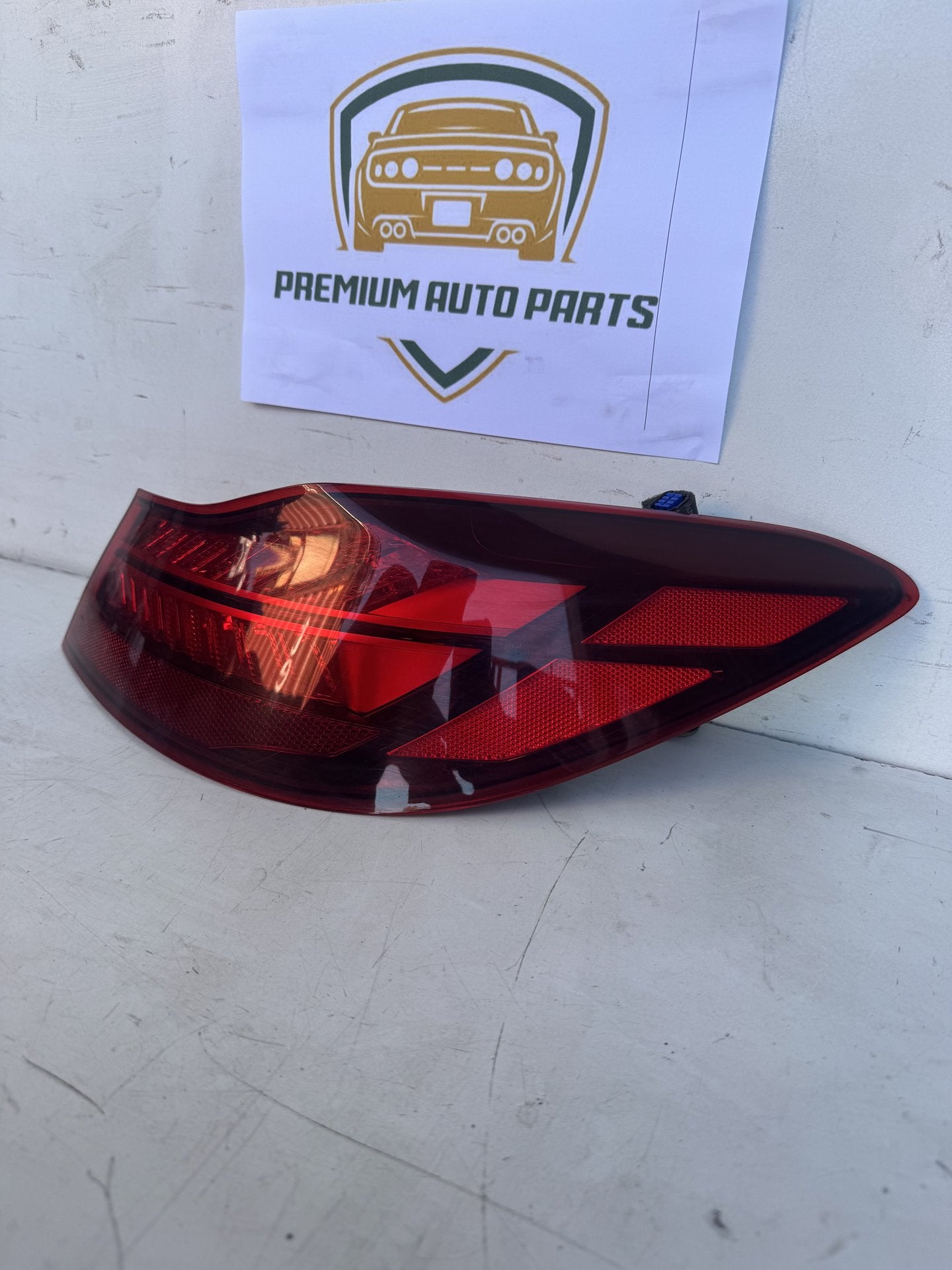 2020   Right Taillight