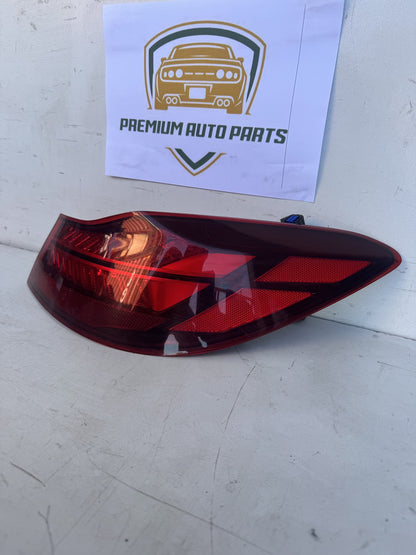 2020   Right Taillight