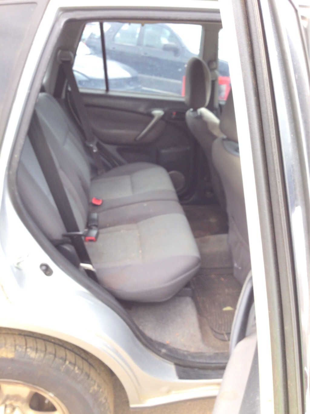 2004 Toyota RAV4 A20