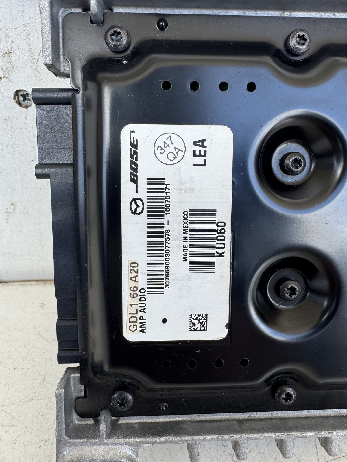 2010 Mazda Xedos 6 GH1052 Hatchback Radio Amplifier GDL166A20