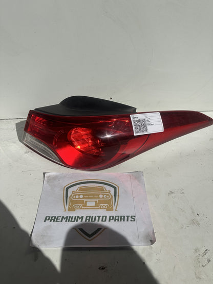 2011-2016 Hyundai Elantra MD Sedan Right Taillight 92402-3X0