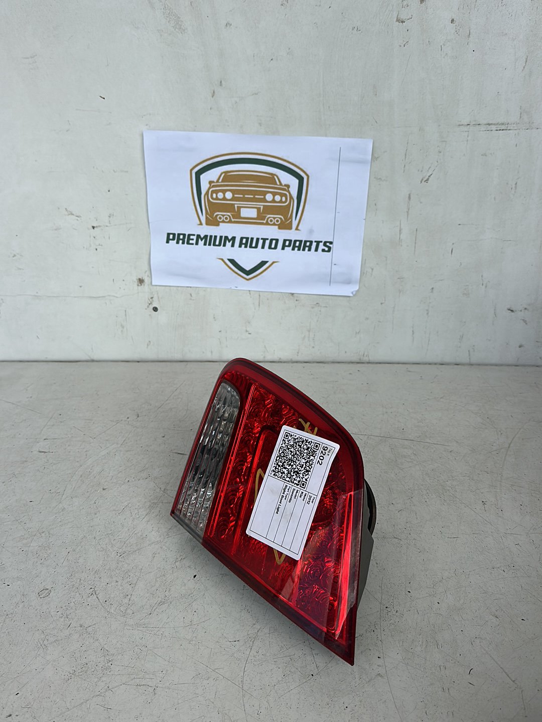 2012 Kia Sorento Station Wagon Right Boot Light